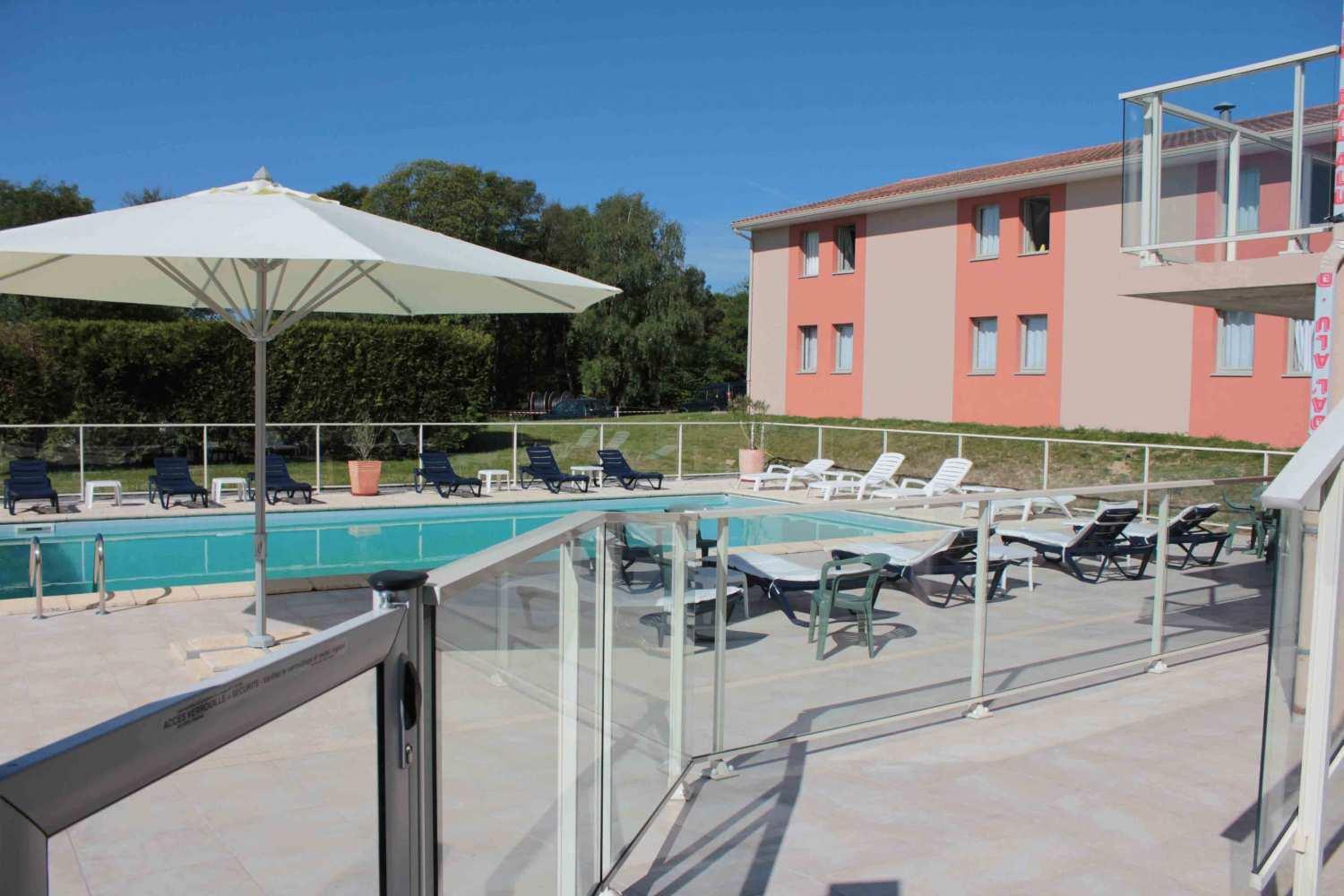 Cit'Hotel Les Alizés Limoges Exterior foto